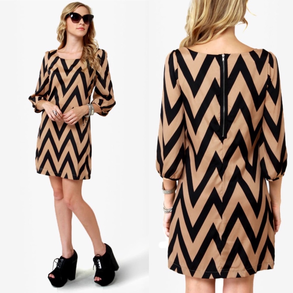 Arden B. Chevron Dress M